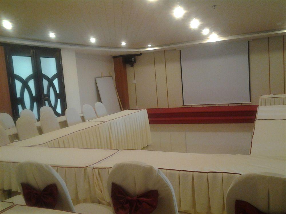 Kay Hotel Da Nang Bagian luar foto