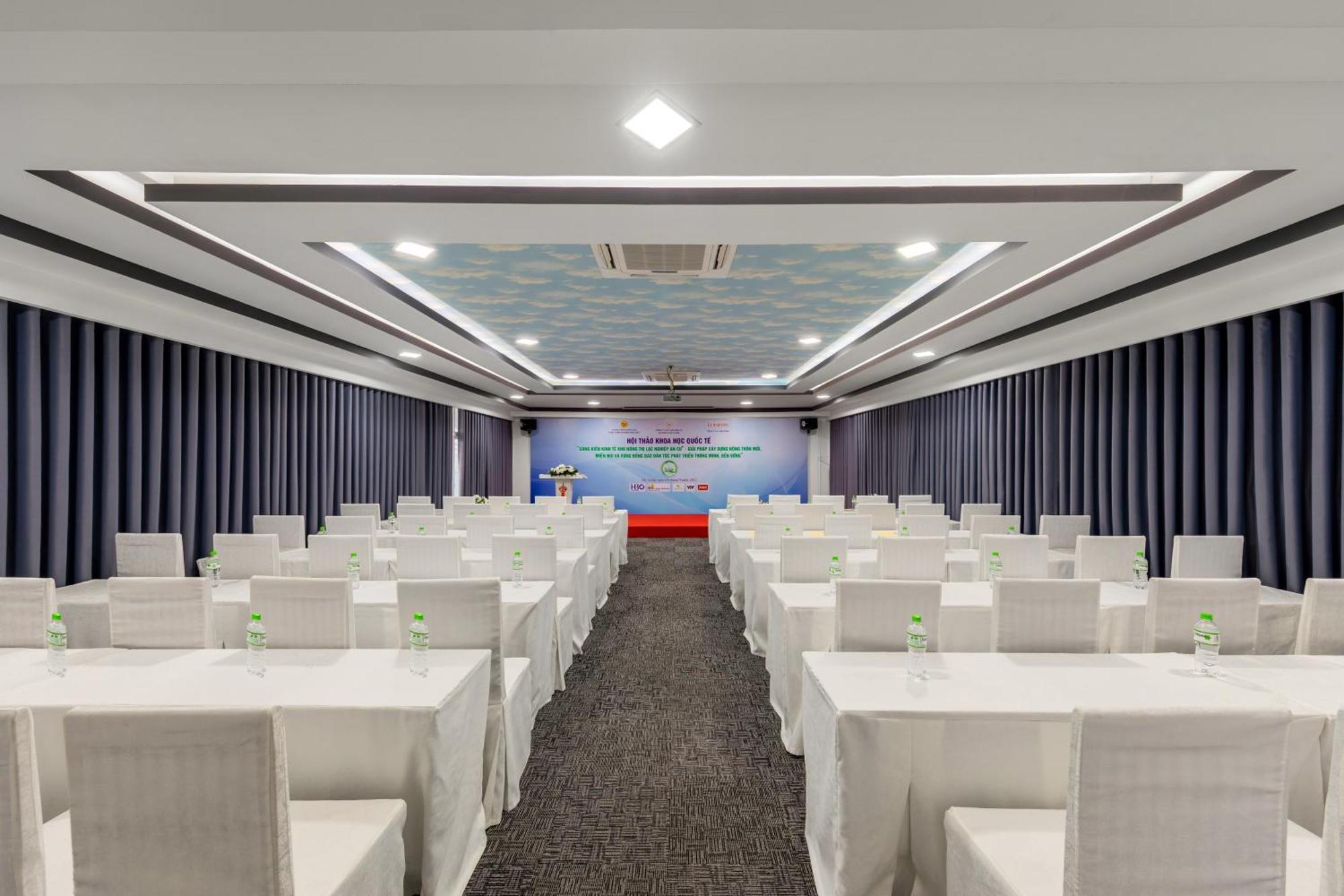 Kay Hotel Da Nang Bagian luar foto